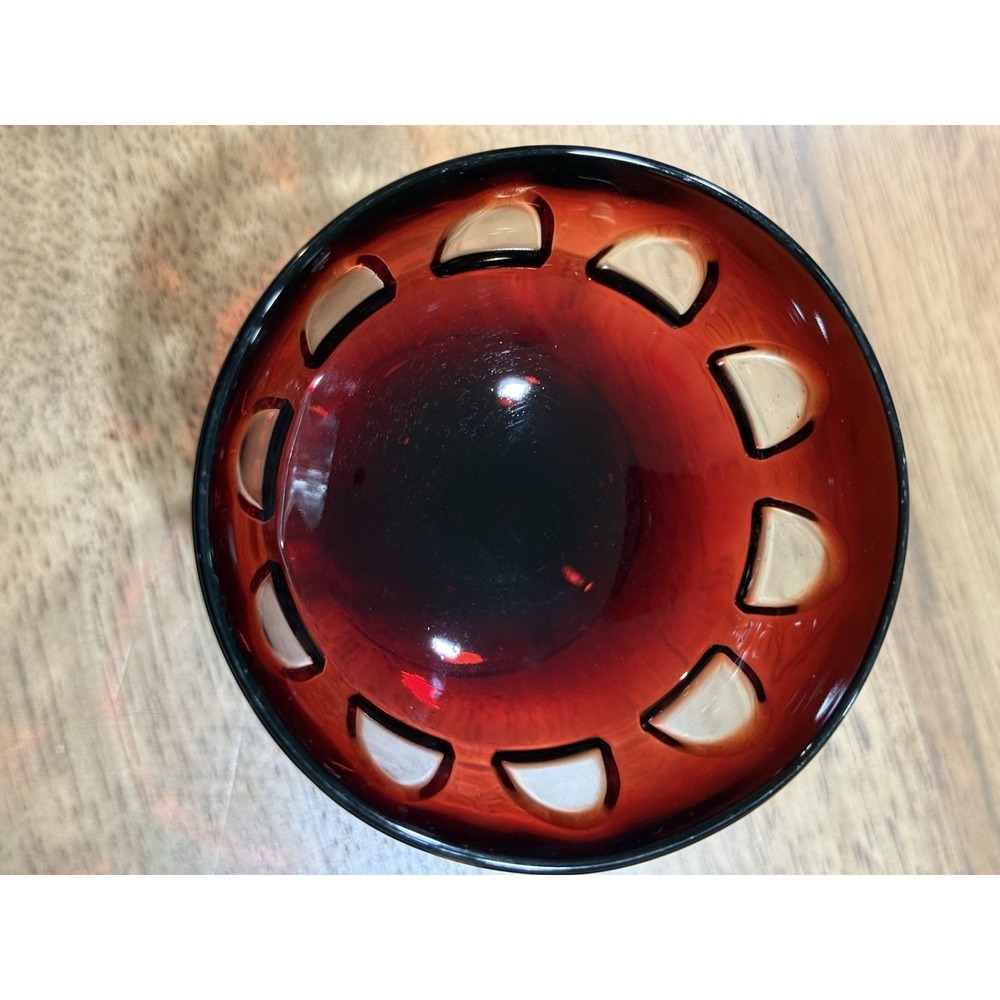 Cristal D' Arques Durand Gothic Champagne Sherbet Glasses Ruby Red Coup - Picture 3 of 6